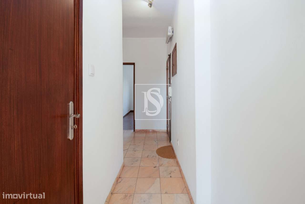 T3 Luminoso no Barreiro com Acesso Direto a Barcos, Comboios e Autocar - Grande imagem: 4/14