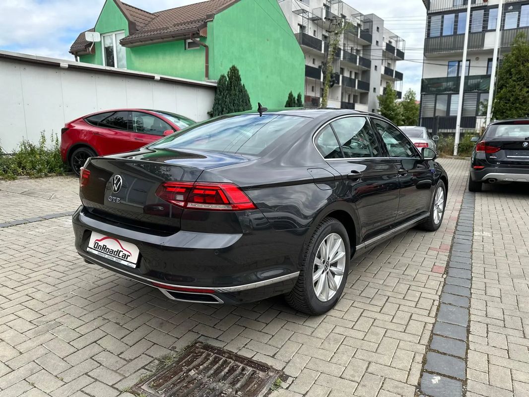 Volkswagen Passat 1.4 TSI Plug-In-Hybrid DSG GTE - 4