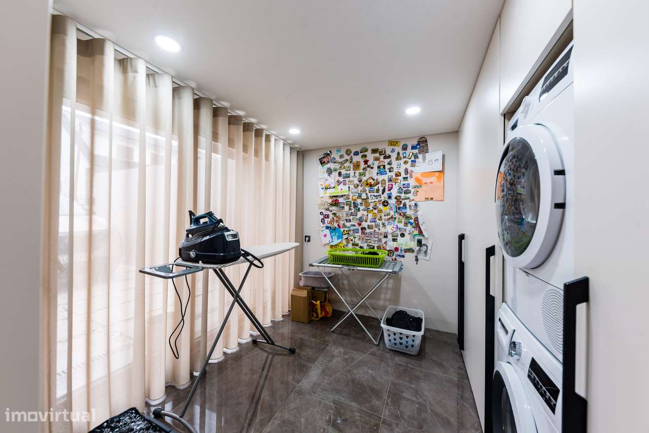 Moradia T4 Ramada | Piscina | Espaço exterior-15