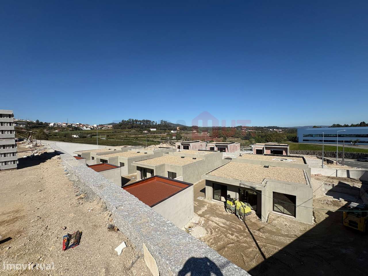 Lousada | Moradias T3 Novas| Terreas e RC + Andar | Construçao |NEWS - Grande imagem: 4/7