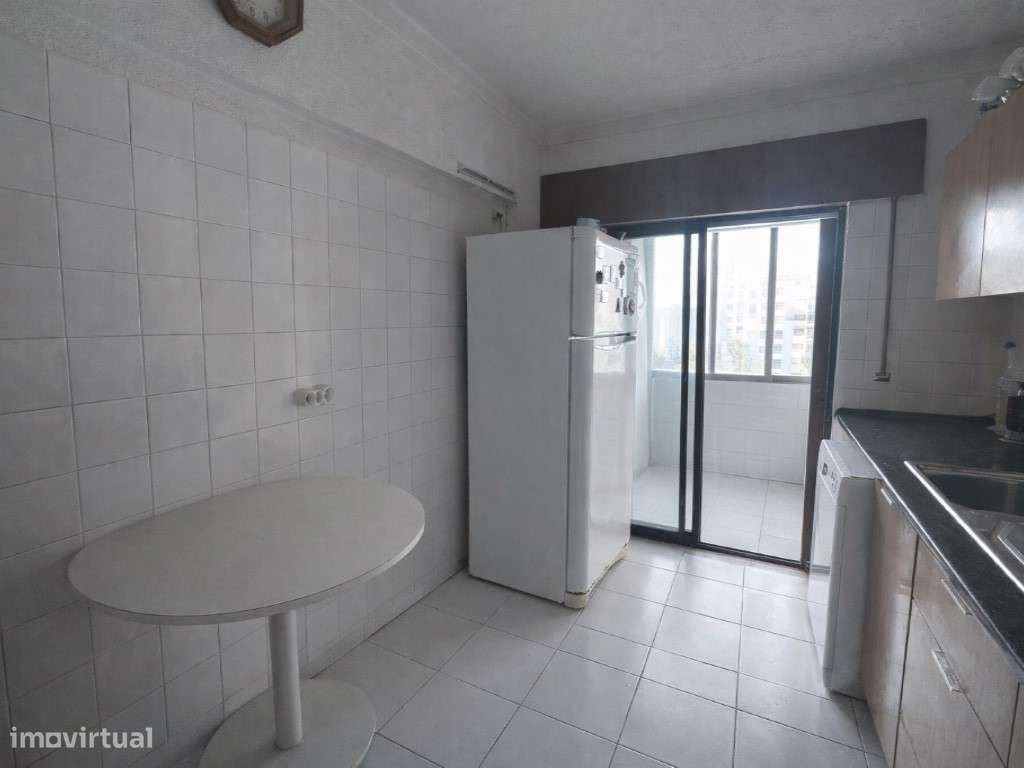 T1 com Marquise e Boas Áreas - Grande imagem: 5/19