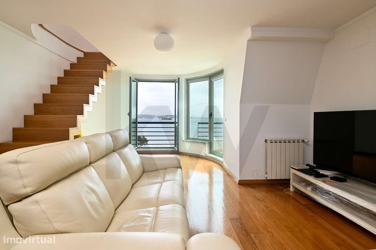 T3+1 NA QUINTA DA GIRIBITA COM GARAGEM E ARRECADAÇÃO - Grande imagem: 3/24