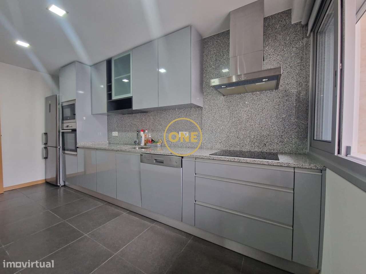 APARTAMENTO T3 PARA ARRENDAMENTO| PÓVOA DE VARZIM - Grande imagem: 2/13