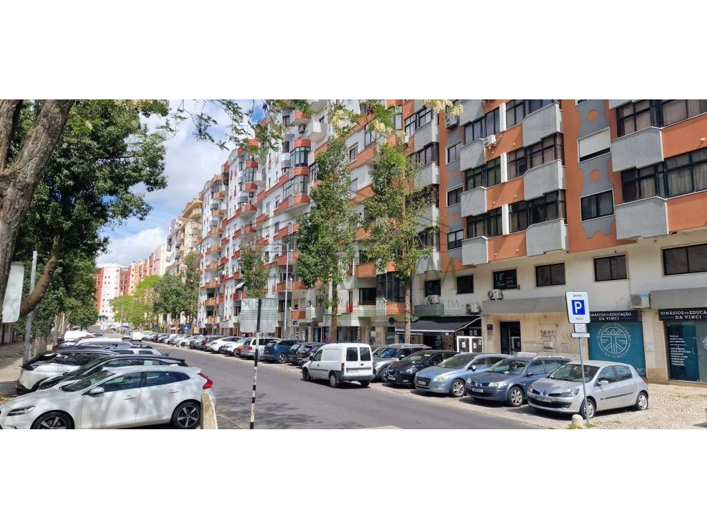 Espaço para escritório em Almada-16