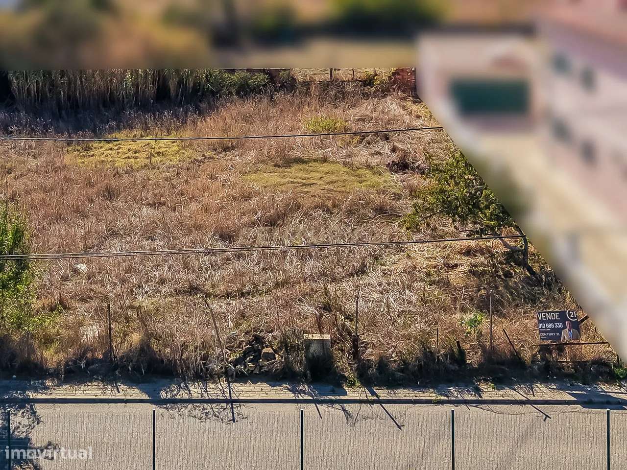 Terreno 500 m² com Projeto Aprovado para Moradia T4 com Piscina | Alba-13