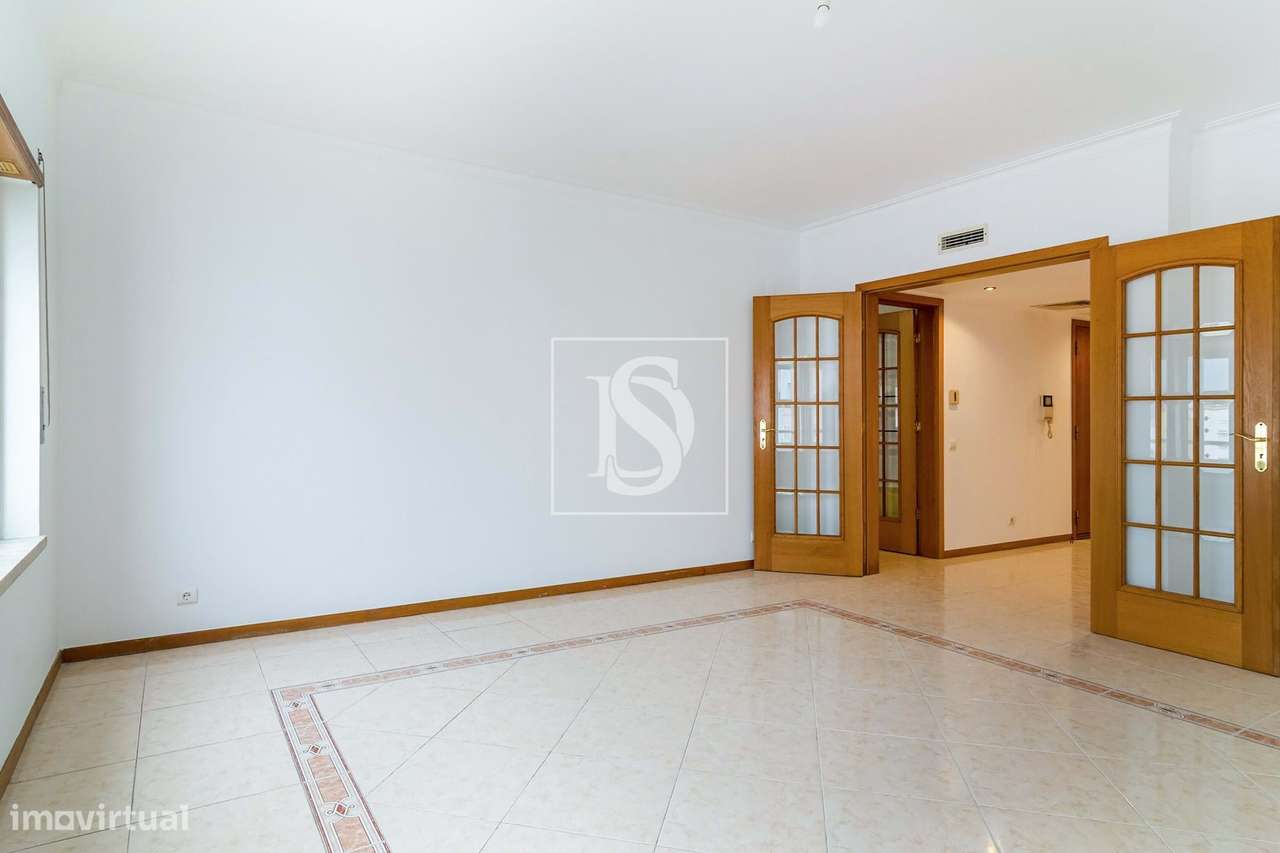 T3 Santa Marta - Corroios-5