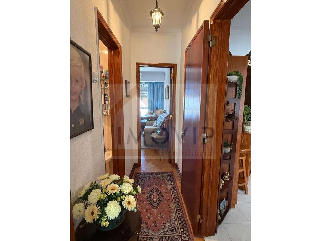 APARTAMENTO T3 NO LICEU EM SETUBAL-13