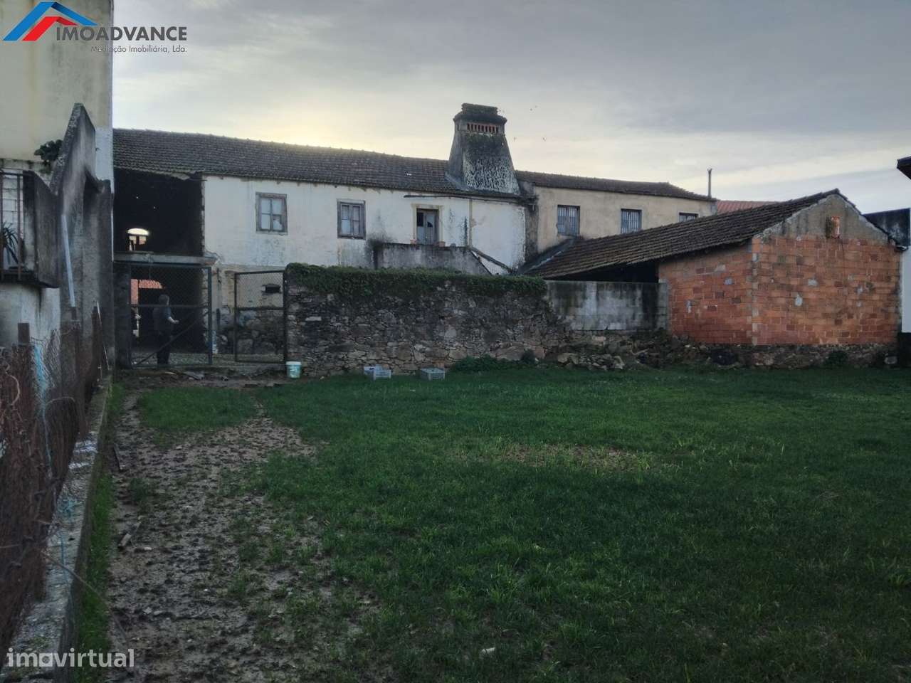 Casa centenária situada numa aldeia no concelho de Penacova, Coimbra-15