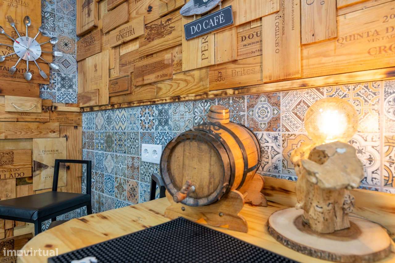 Oportunidade Única – Restaurante Totalmente Equipado e Pronto a Funcio-6