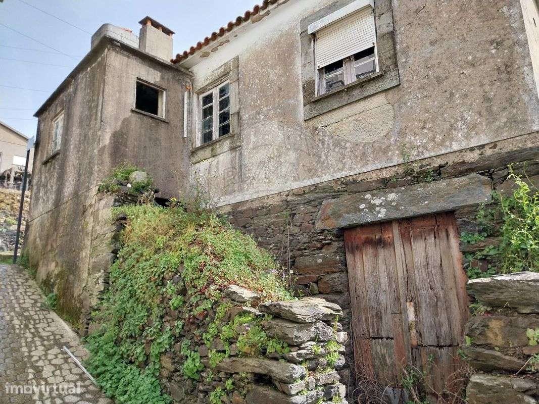 Moradia T2 para venda - Grande imagem: 5/12