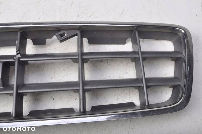 VOLVO XC70 ATRAPA GRIL GRILL 08693623 - 4