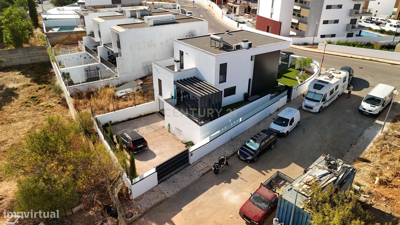 Luxuosa Moradia Nova em Portimão - Grande imagem: 4/45