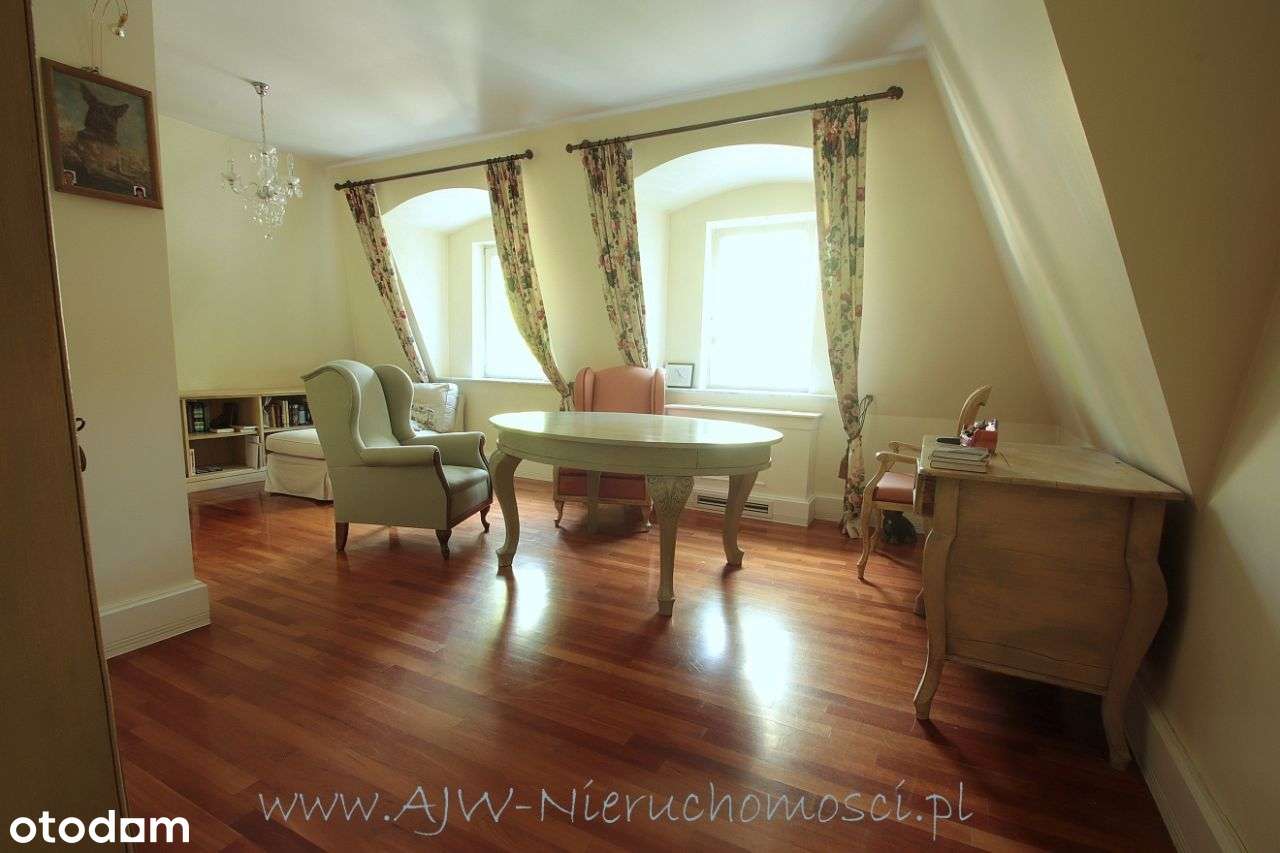 Rezydencja w Izabelinie C-14