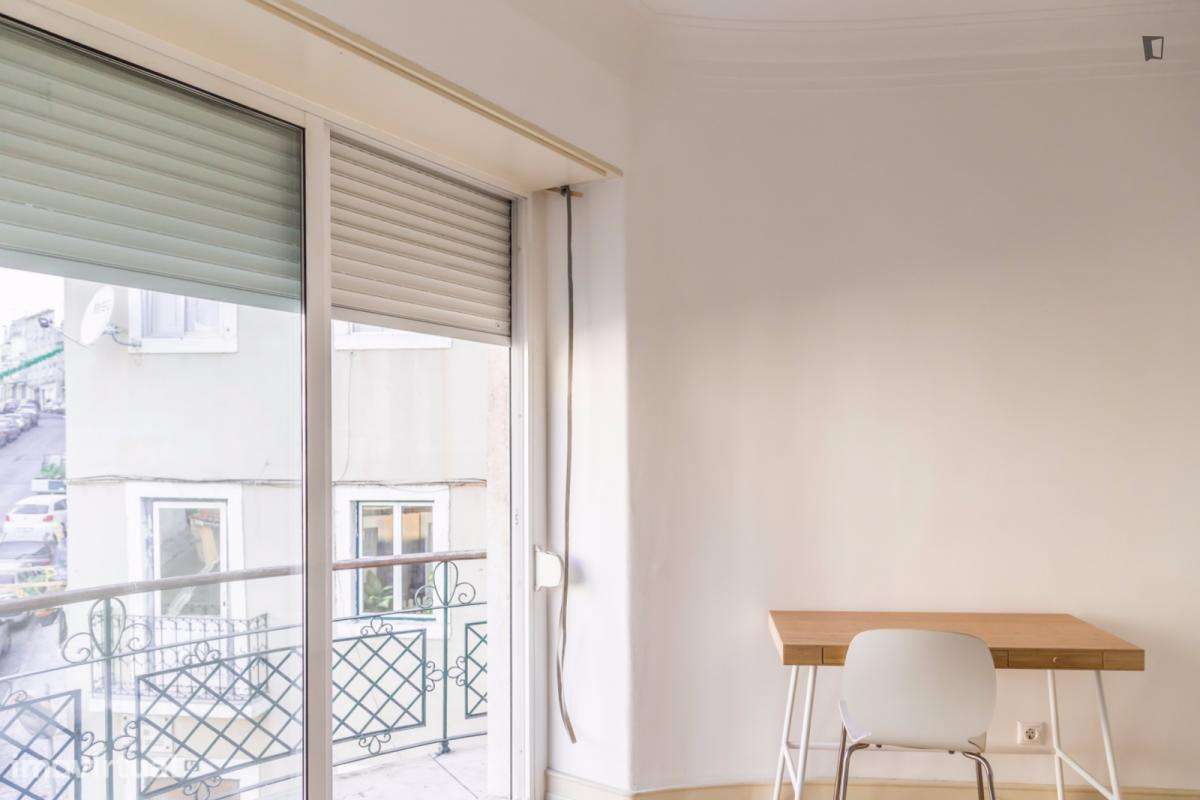 Quarto - localizado em Santa Apolónia Lisbon - Grande imagem: 4/10