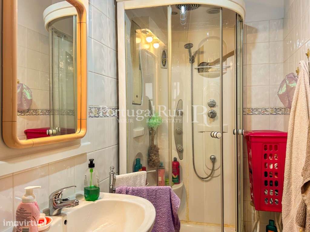 Quinta de 5 hectares, com 2 moradias e piscina-22