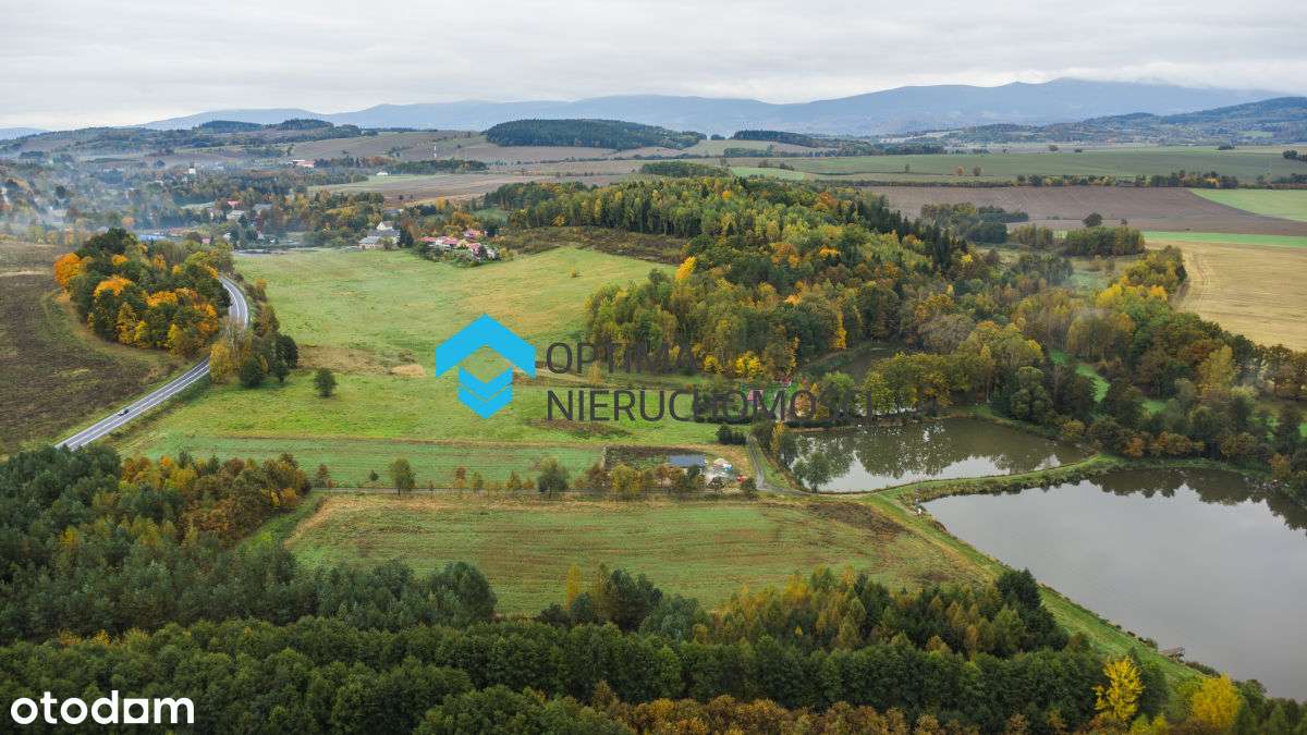 Atrakcyjne działki budowlane nad stawami w-4