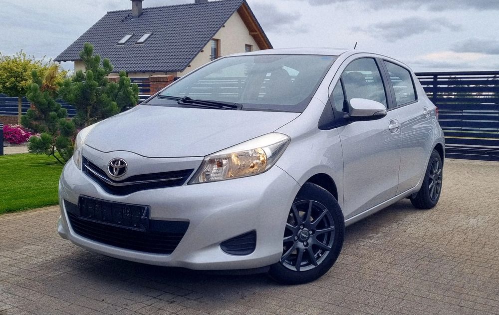 Toyota Yaris III (2011-2019) 1.33 Trend 2012