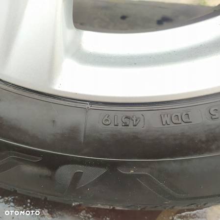 FELGI ALUMINIOWE Z OPONAMI 17 RAV4 V Bridgestone - 9