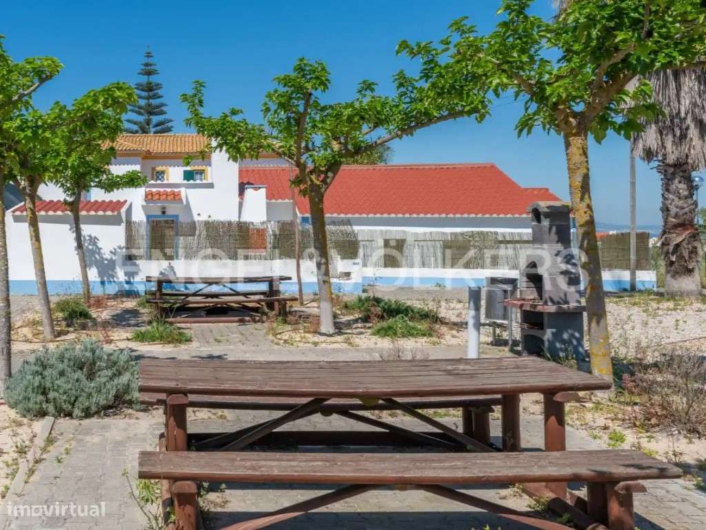 Moradia para renovar na Carrasqueira-4