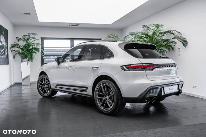 Porsche Macan T - 29