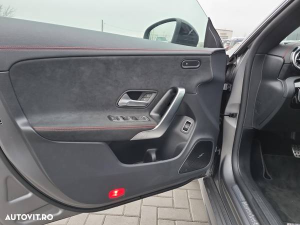 Mercedes-Benz CLA 200 d Coupe Aut. - 11