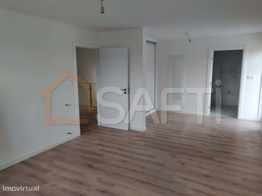 Moradia Independente T3 na Entrada de Vinhais - Bragança - Grande imagem: 5/28