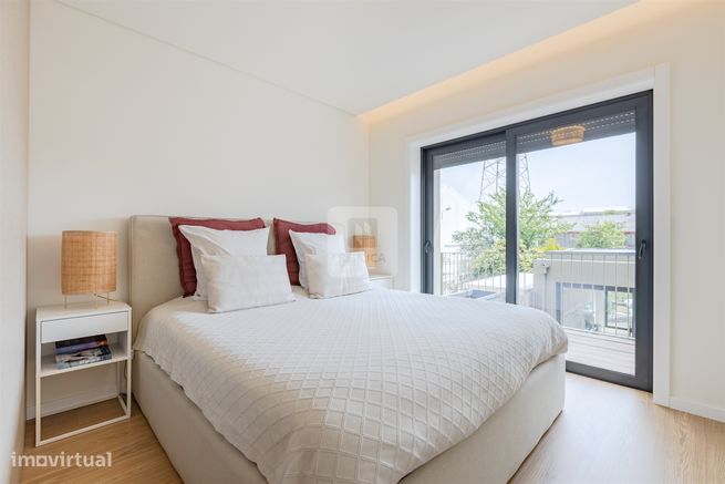 Moradia T3, com jardim e piscina-27