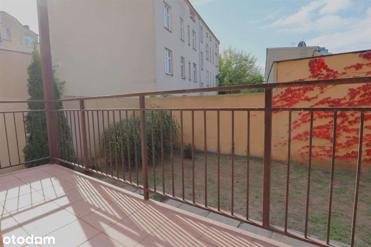 Antresola i balkon – hit na Dworcowej-9