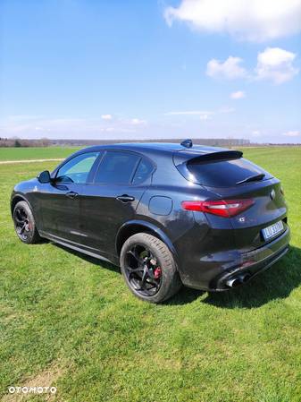 Alfa Romeo Stelvio 2.9 V6 Bi-Turbo Quadrifoglio Q4 - 3