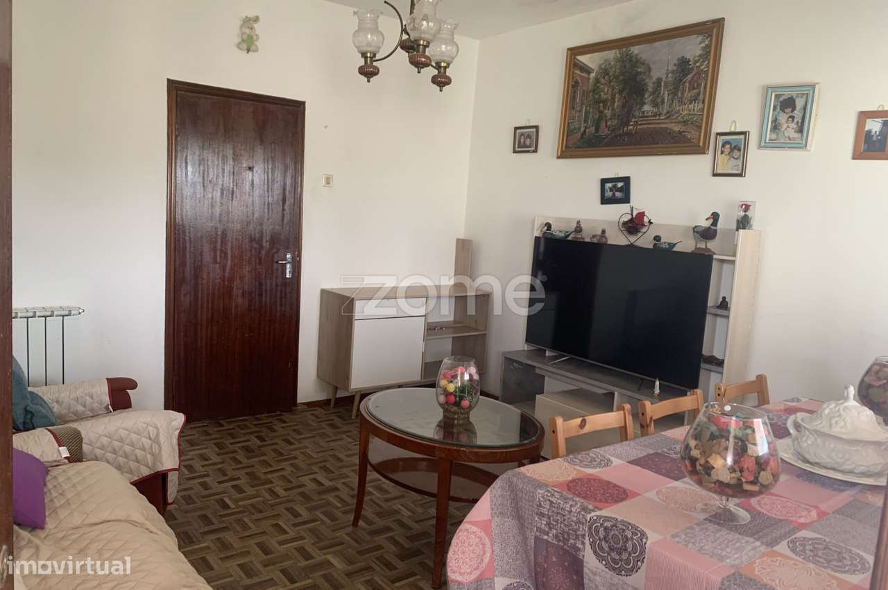 Moradia T3 com Galeria e Terreno - Grande imagem: 3/20