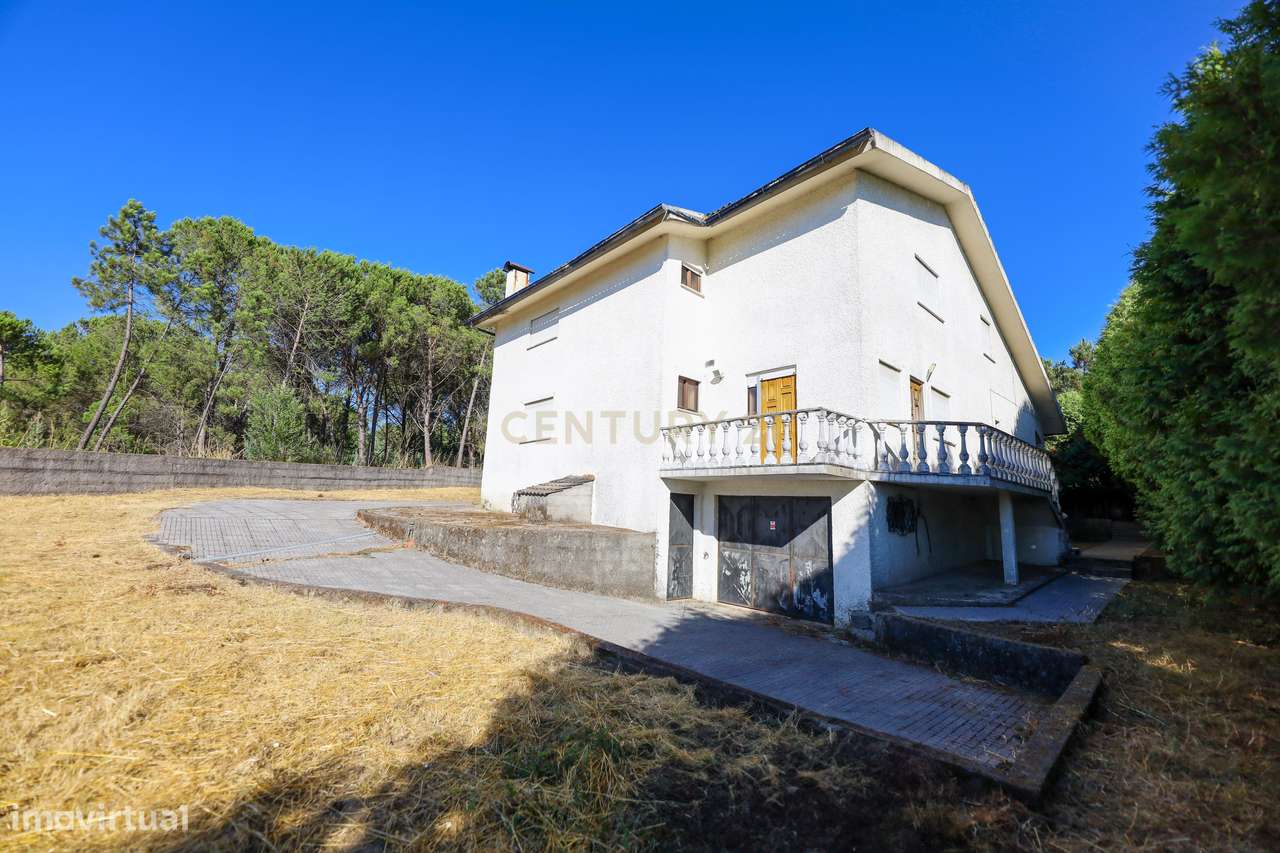 Moradia Isolada T5 em Silgueiros  - Oportunidade Única!-16