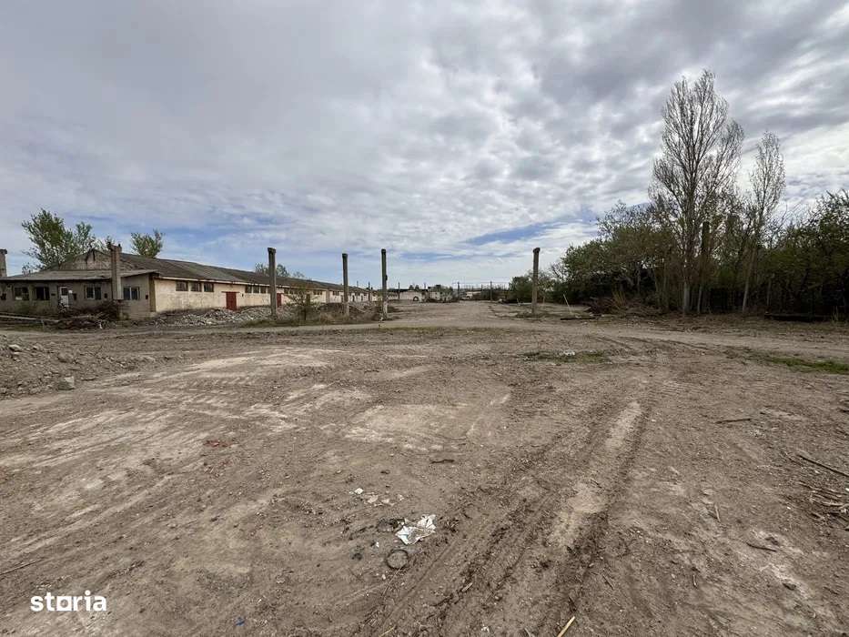 Teren 4000mp, toate utilitatile, acces tir, bariera,str.Calea Prutului - Imagine principală: 2/3