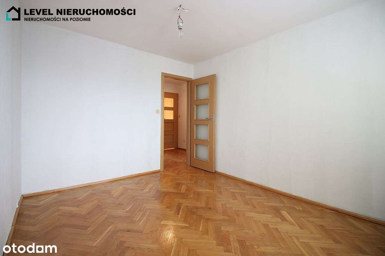 Dom w środku miasta-12