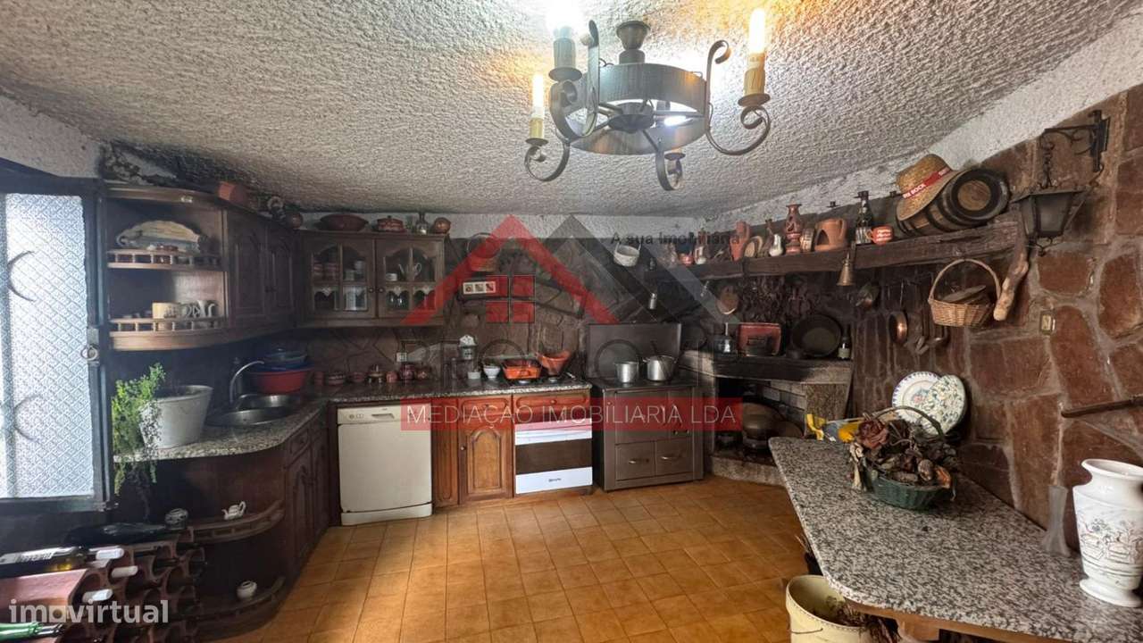 Moradia Individual T3 Burgães Santo Tirso-17