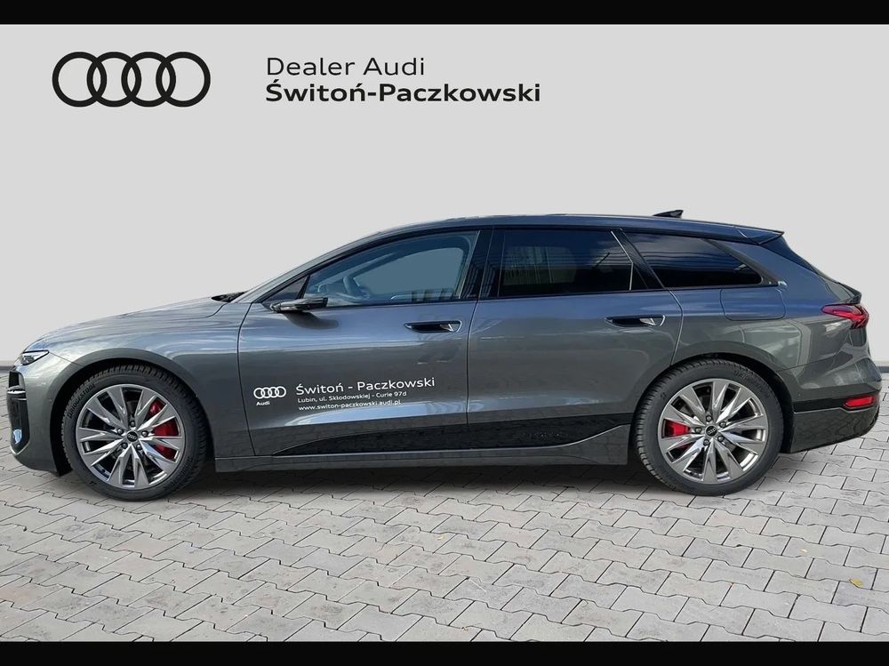 A6 e-tron Avant Performance 367KM Demo