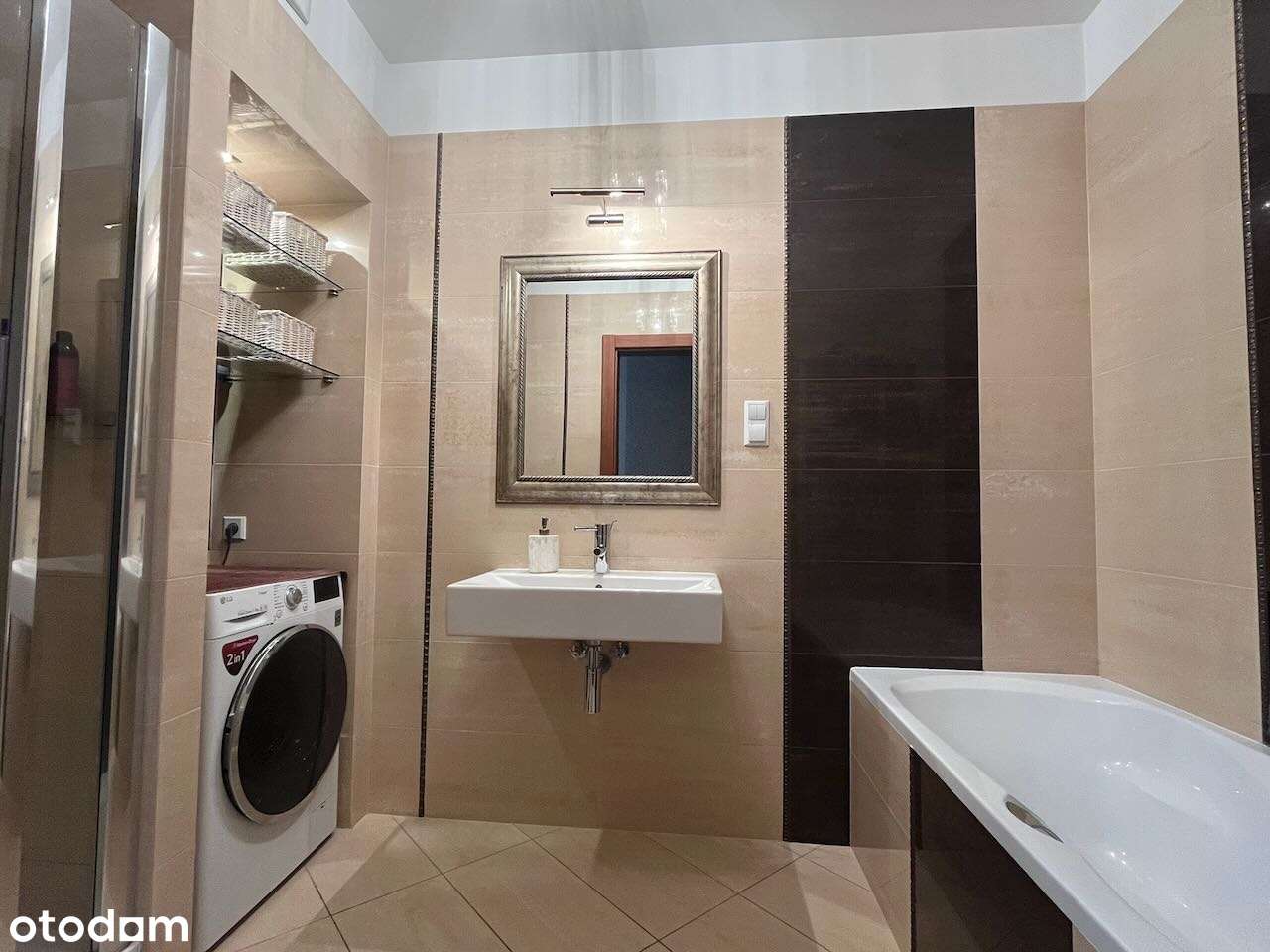 3 pok. pełne wyposażenie, wys. standard, garaż + komórka-14