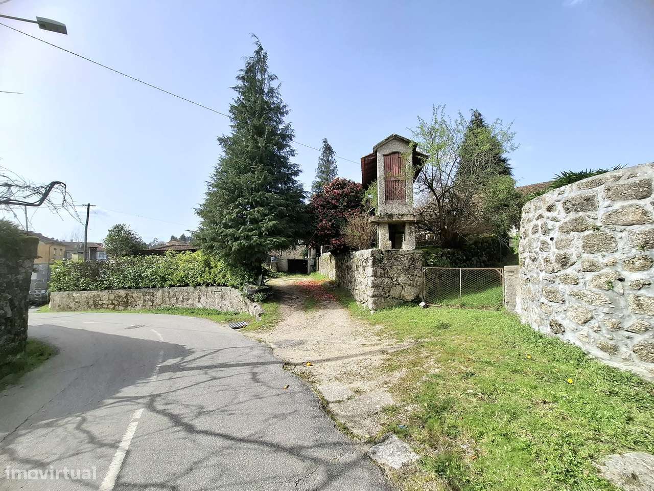 CONJUNTO DE 3 MORADIAS em Rossas, Vieira do Minho, Braga-12