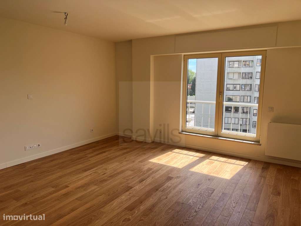 Apartamento T3 Totalmente Renovado Na Zona Do Campo Alegre