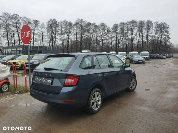 Skoda Fabia - 4