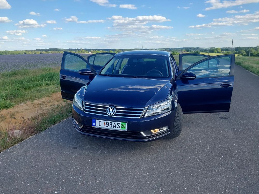 Volkswagen Passat B7 1.4 TSI BMT Trendline 2012