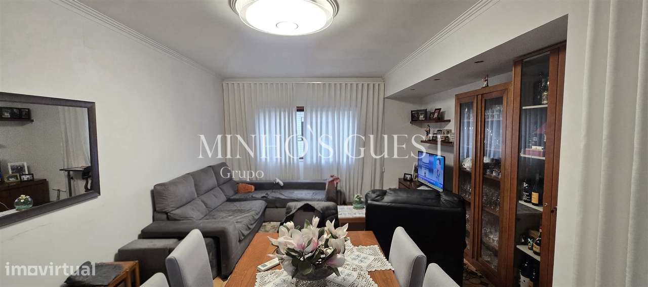 Apartamento T3 c/ varanda, AC e Garagem Fechada - Centro de Vila Verde - Grande imagem: 3/58