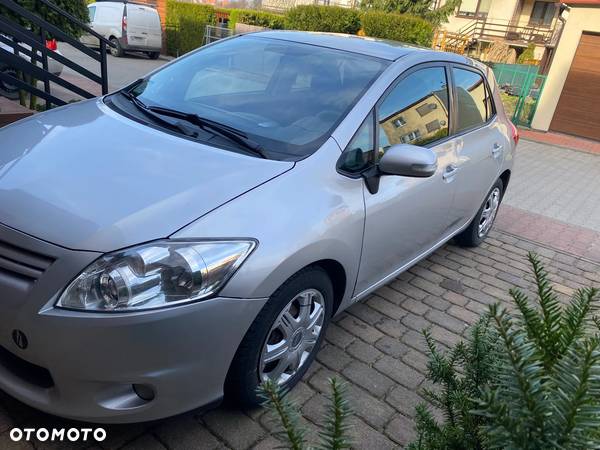 Toyota Auris - 6