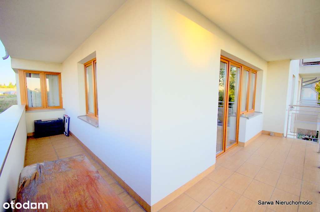 Przestronny Apartament z dużym balkonem-8