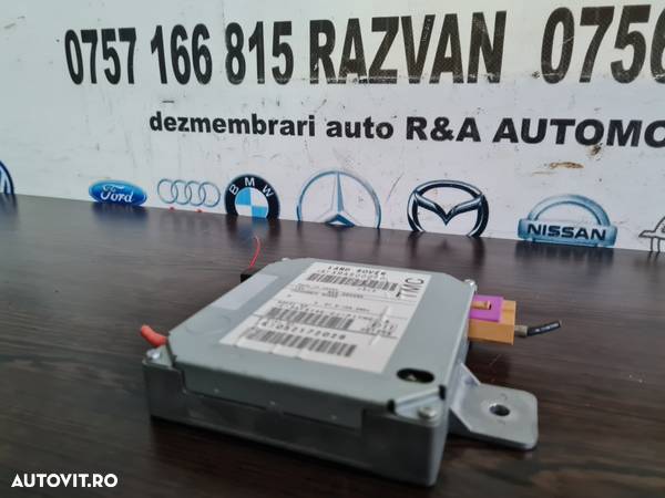 Modul Confort Amplificator Antena Control Radio Land Rover Range Rover Sport L320 Discovery 3/4 Cod XRA500030 Dezmembrez Range Rover Sport L320 2.7 Tdv6 Motor 276DT - Dezmembrari Arad - 1