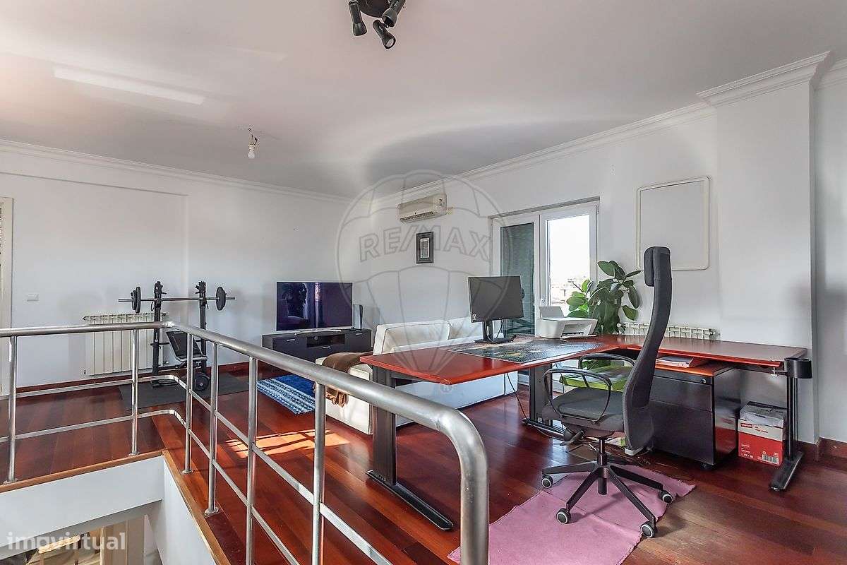 Moradia T4 para venda-45