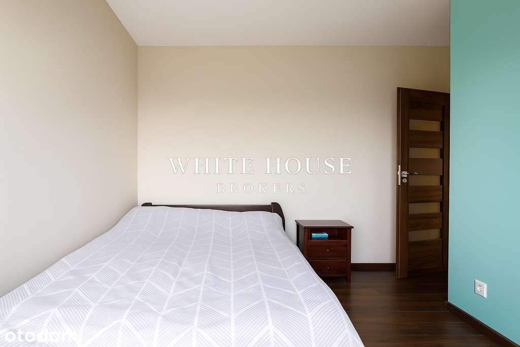 3 pokoje, balkon, dużo zieleni, do wejścia-5