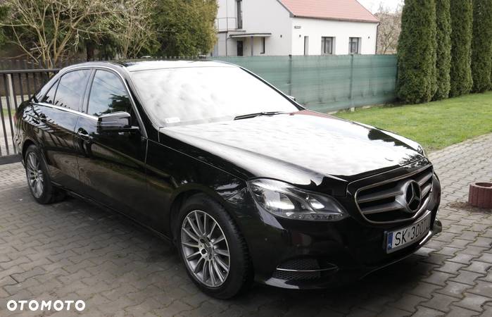 Mercedes-Benz Klasa E 200 CDI 7G-TRONIC Elegance - 1