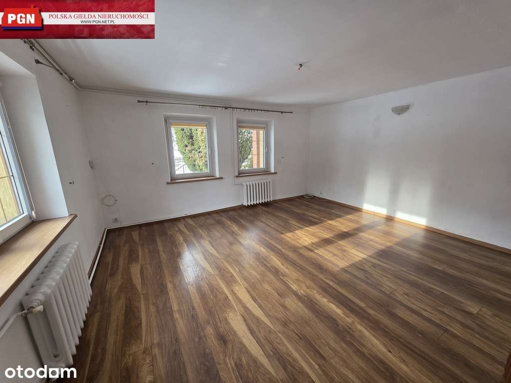 Na sprzedaż dom jednorodzinny z garażem-6