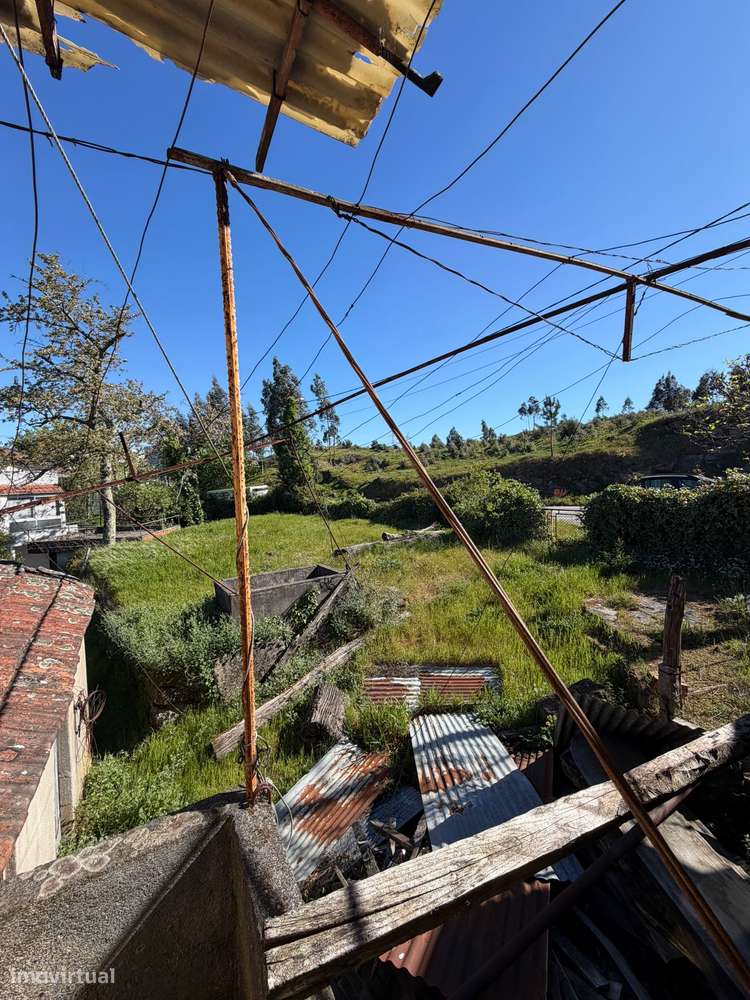 Moradia T3+1 - S. Cristovão de Nogueira , Cinfães-8