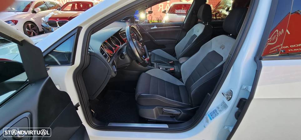 VW Golf 2.0 TSi R - 25